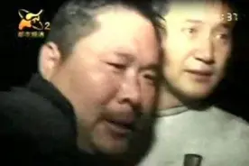 2011年河南黑砖窑事件，30多名智障劳工被买卖殴打，记者冒死潜入图片