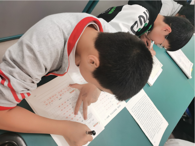 四川省民生研究会新媒体中心-官网