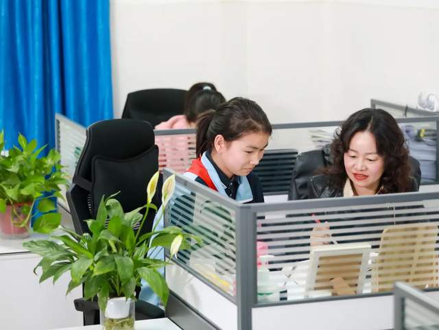 四川省民生研究会新媒体中心-官网