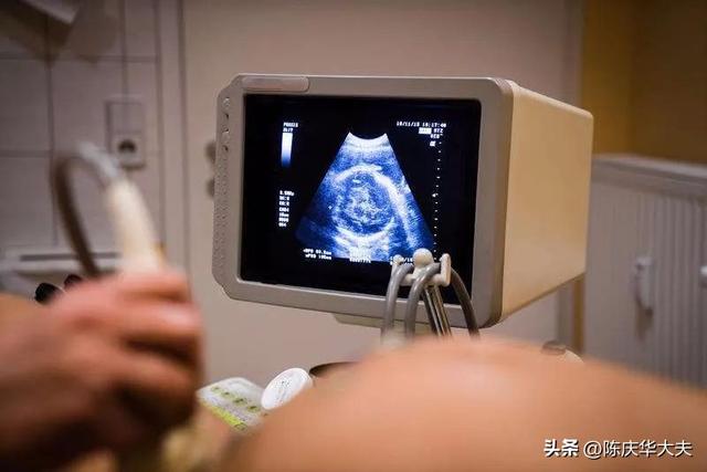 胎盘内血池是什么（胎盘血窦有办法让其消失）