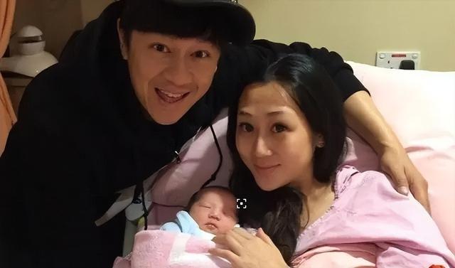 蒋丽莎：一个没时间坐月子的女明星