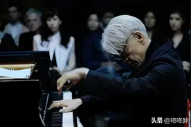 与癌症和解的坂本龙一,生命最后一刻燃尽了音乐生涯最后一个乐符图片
