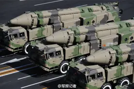 军改之后，第二炮兵更名为火箭军，由兵种升格为独立军种图片