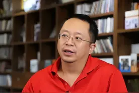 河南70后男人，创建杀毒软件，与雷军竞争，如今身家1223亿图片