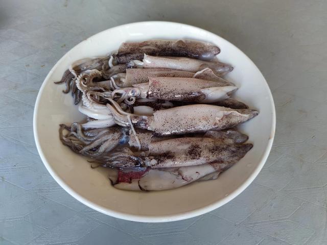 春天常见的22种小海鲜，因便宜常被瞧不起，却都是汁少味鲜的美味