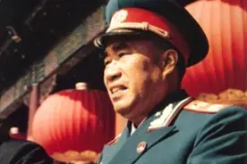 在十大元帅中，有三位不拿元帅的工资，都是什么情况图片