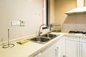 “全屋定制”变成全屋甲醛，业主如何维权？图片