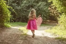 八岁女童阴道塞异物，粗心家长遗误病情，妇科医生解难题图片