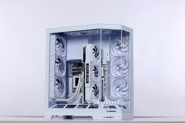 11月全白主流装机配置：9700X+X870M冰雕+5080HOF海景房主机