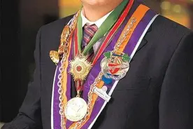 鲍鱼王子——麦广帆先生图片