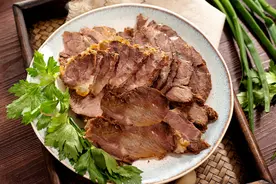选购牛肉，买“干的”还是“湿的”，牢记3不买，挑选牛肉简单了图片