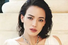 同样是“高颧骨”，为什么有些女人高级，有人却很显老？答案在这图片