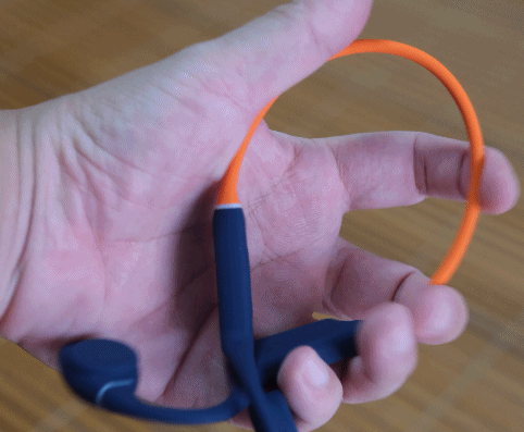 可调节骨传导单元，创新OUTLIER FREE PRO+为运动助燃