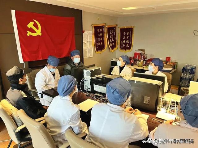 一面锦旗、一声感谢,见证守望相助的力量