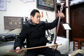 宝丰庞照林：传承非遗 乐在“器”中图片