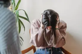 最扎心的母女关系：明明是爱，却要互相伤害图片