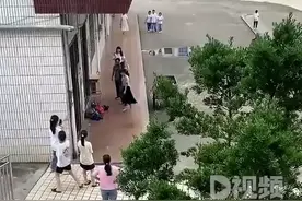 吃相难看，广东一职校把学生外卖扔垃圾桶引争议，被指为食堂背书图片