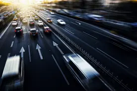 小康股份：一个三线车企的豪赌图片