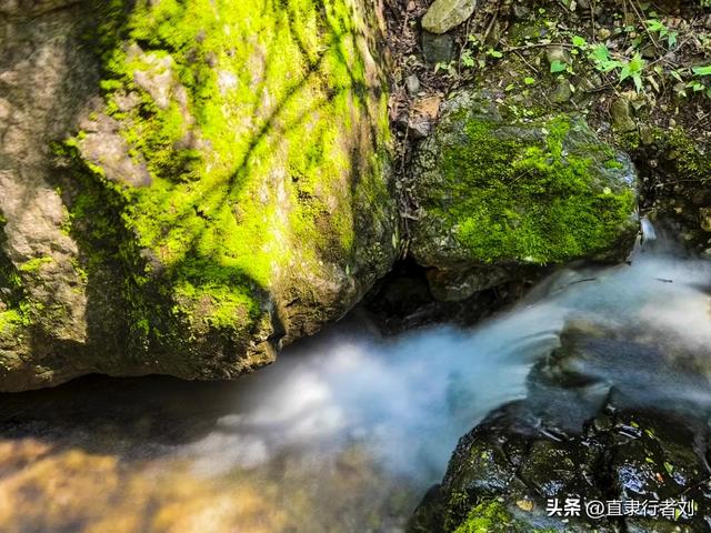 保定有一半是山区，但这座山的风景在我爬过的保定大山能排第二