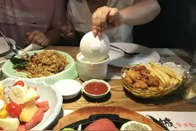 请人吃饭，要注意别犯这3个“忌讳”，否则容易得罪人！图片