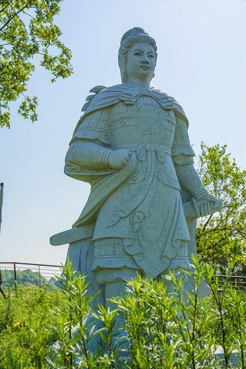 二十六史精选故事321、巾帼英雄花木兰