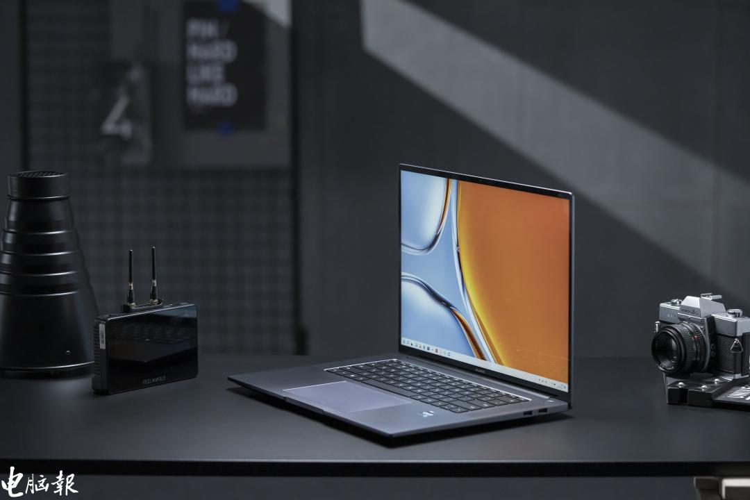 华为MateBook 16s测评:一款以办公体验为前提的笔记本应该如何设计?插图5 华为MateBook 16s测评:一款以办公体验为前提的笔记本应该如何设计?