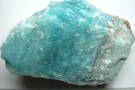 贵翠是昂贵的翡翠？贵州的这种宝石这么高级的吗？图片