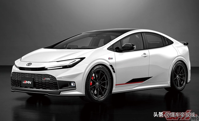 新车 | 省油+运动？丰田普锐斯或将推出GRMN性能版，普通版约14万起