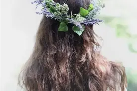 第一次上男友家，未来婆婆连门都不让进？看我怎么让这对母子后悔图片