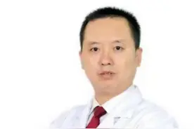 “火眼金睛”守护健康——记白水县中医医院影像科主任王文治同志图片