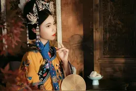 (完)我是他八抬大轿娶回来的妻，他却纵容妾室把我踩在脚底图片