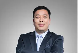 江苏首富易主？新首富13岁辍学，如今每年进账7000亿，力压刘强东图片