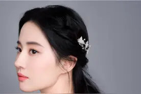 太意外，刘亦菲，官宣了图片