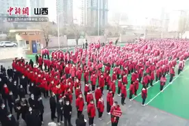 山西太原：师生网络“奔现” 齐心协力“圆梦六月”图片