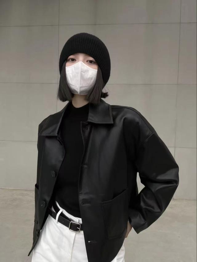 9套黑色皮衣港风穿搭,又酷又飒,显得人很精神