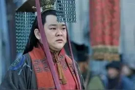 诸葛亮去世后，阿斗连杀3位重臣，众人这才明白：他的傻都是装的图片