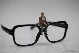近视防控新品放量，明月镜片：业绩有望步入高增长通道图片