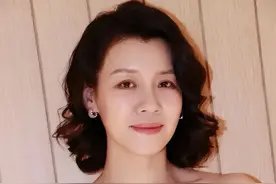 娱乐圈4位“中年女神”，不打针不微调，越老越好看图片