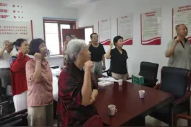 山东台离退休干部党委各支部开展“我来讲党课”活动图片