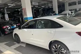 雪佛兰提车当天发动机故障灯亮起，车主要求赔偿遭拒图片