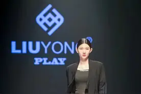 引领时尚、提升消费，2023大连时装周“逐浪”滨城图片