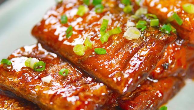 市场上遇到这4种鱼，千万别手软，都是野生鱼，价格便宜营养高