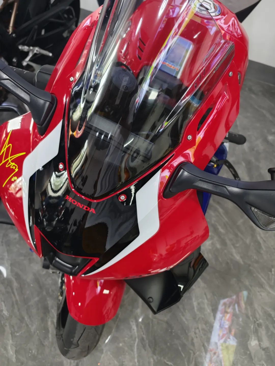 HONDA CBR1000RR-R SP 实车鉴赏，本田最强市售赛车！6915|小老婆汽機車資訊網