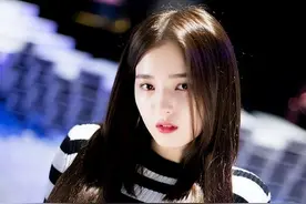 恶寒！韩国女星更衣被偷拍，全身仅穿着安全裤，还有人曾被拍裙底图片