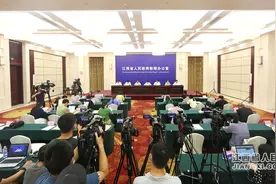 江西这十年”系列主题新闻发布会（教育事业专题）在南昌举行图片