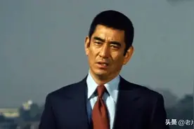 高仓 健，《追捕》中的杜丘冬人，改变七八十年代青年审美的存在图片