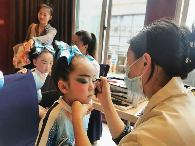 四川省民生研究会新媒体中心-官网