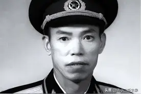 从铁匠到“铁将”，5年负伤8次，后成开国中将，晚年选择令人意外图片