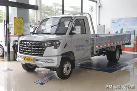 新车 | 3.7米大货箱，5.99万元起，长安神骐PLUS宽体小轻卡开启预售图片