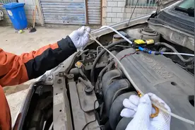 自己换机油竟如此简单，喵哥手把手教你吸油泵换机油，看一遍就会图片